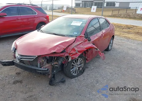 2015 Toyota Corolla Le Plus z USA, uszkodzony, nr VIN 5YFBURHEXFP273091